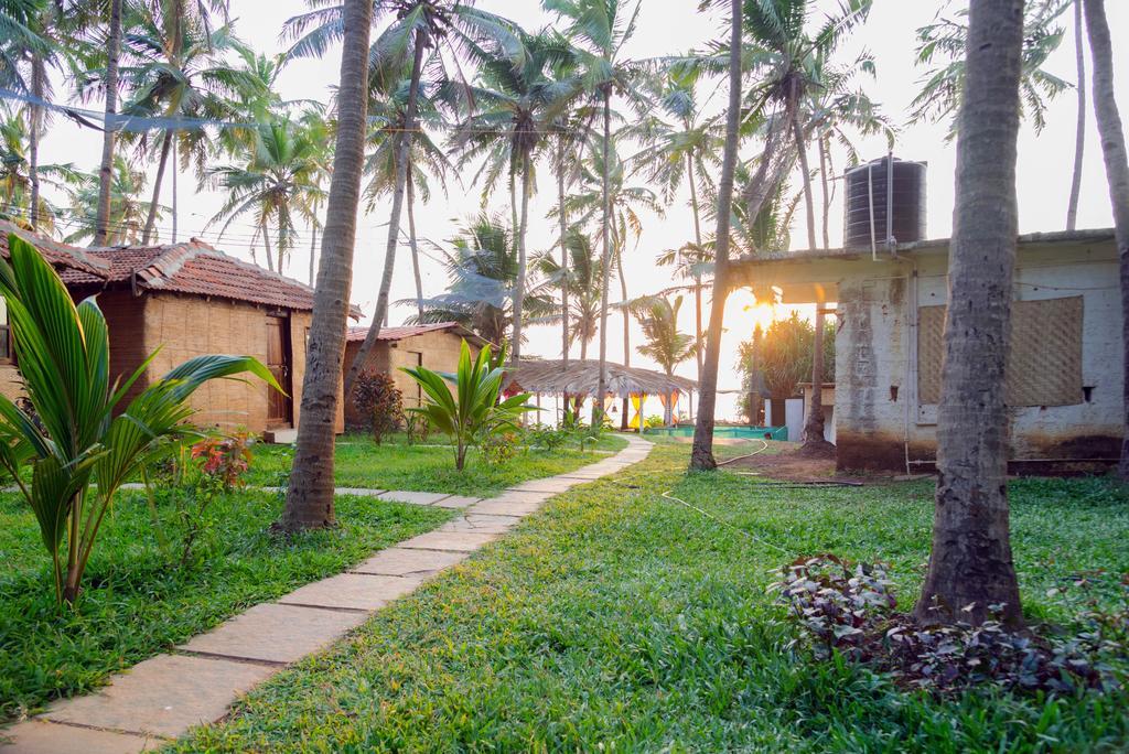 Sunway Cottages Mandrem Exterior photo